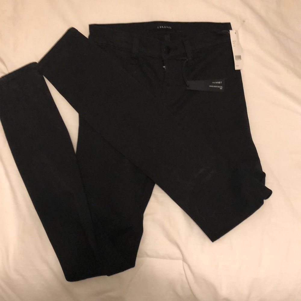 J Brand, NWT mid rise skinny jeans